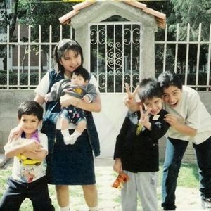 Meet your Posher, Rosaura